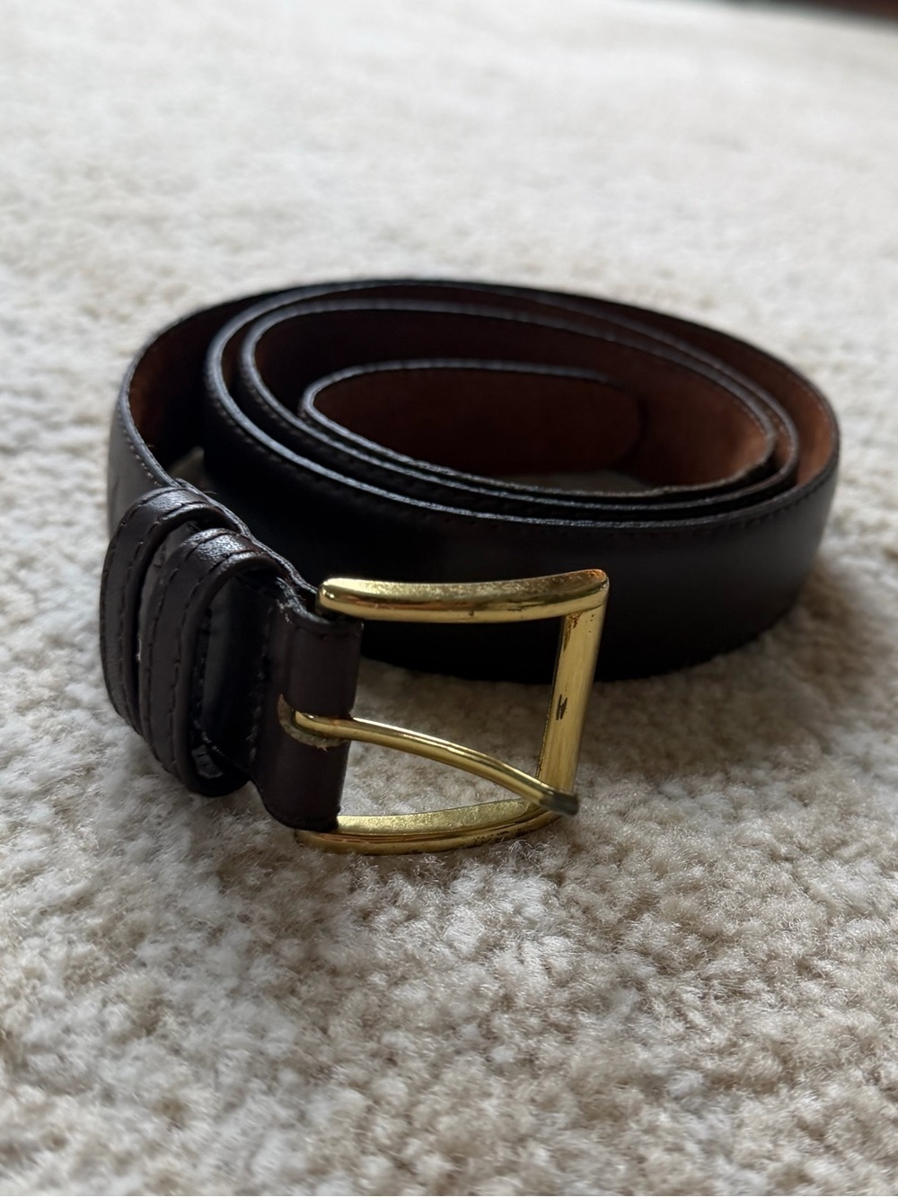 Dockers 42/105 Classic Brown Leather Men’s Belt with Brass Buckle